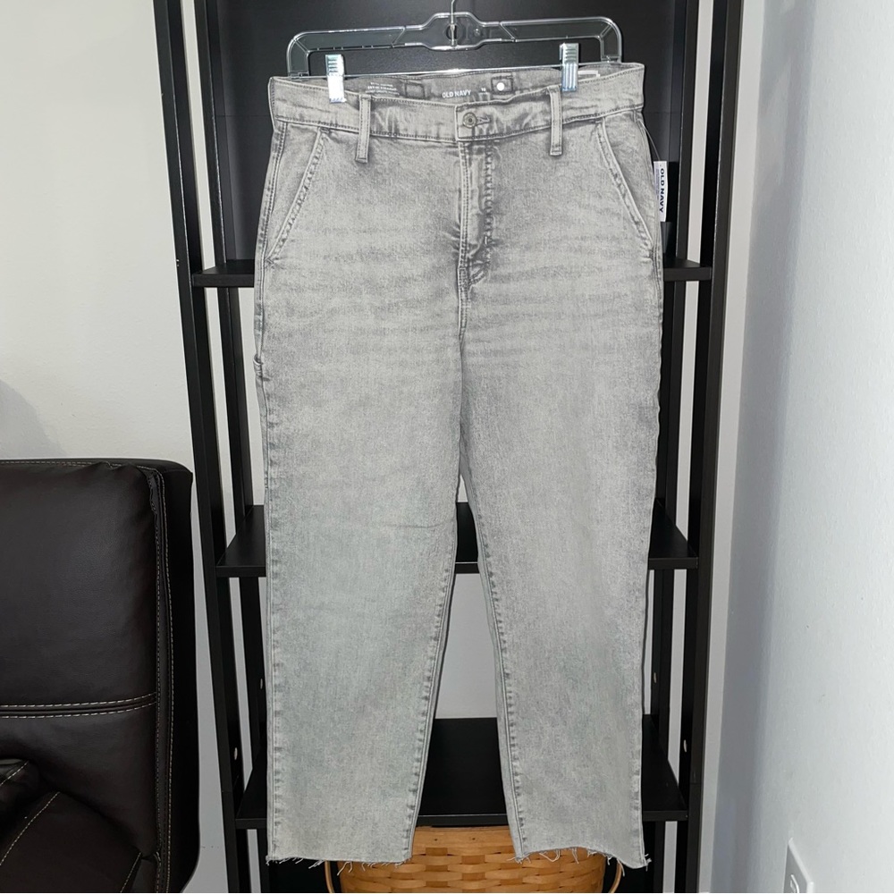 Extra High-Waisted Sky-Hi Straight Cut off Ankle Jeans 10 Petite